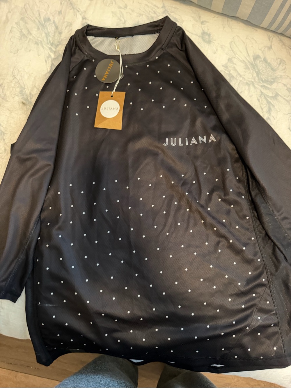 Multiple mountain bike jerseys - some NWT